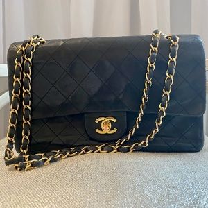 Authentic Chanel Vintage Classic Medium Double Flap Bag